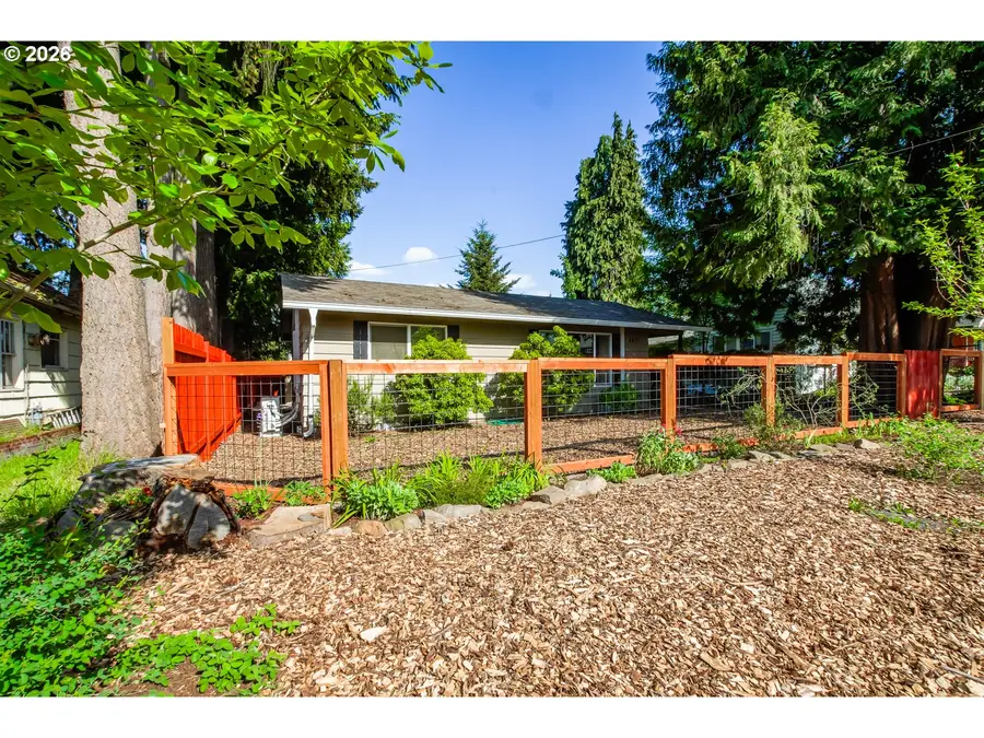 3413 O St, Vancouver, WA 98663 - #2