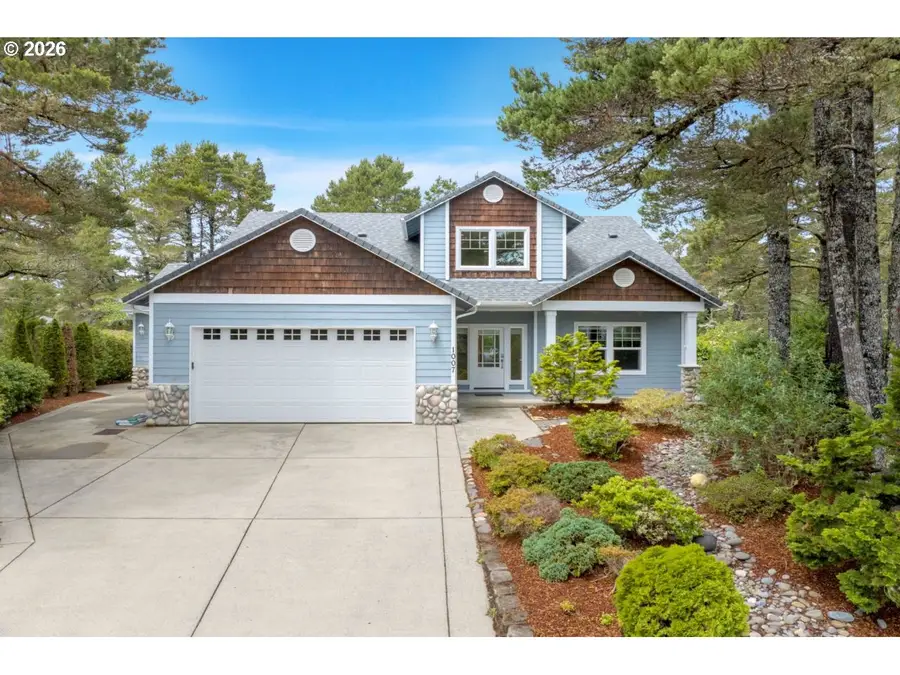 1007 Troon Cir, Florence, OR 97439 - #2