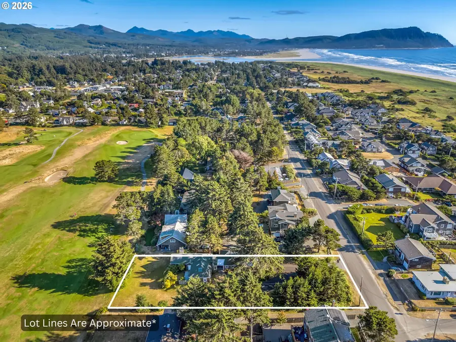 657 Marion Ave, Gearhart, OR 97138 - #2