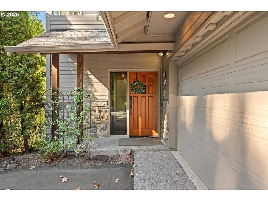 4249 SW Dosch Rd, Portland, OR 97239 - #3