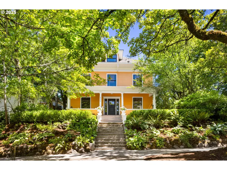 536 SE 17th Ave, Portland, OR 97214 - #2