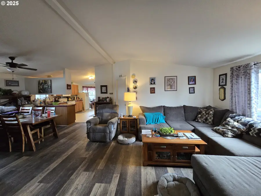 3200 Oak Terrace Dr #47, Lebanon, OR 97355 - Image #3