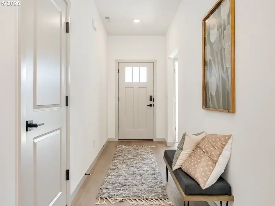 1127 W 15th St, La Center, WA 98629 - #2