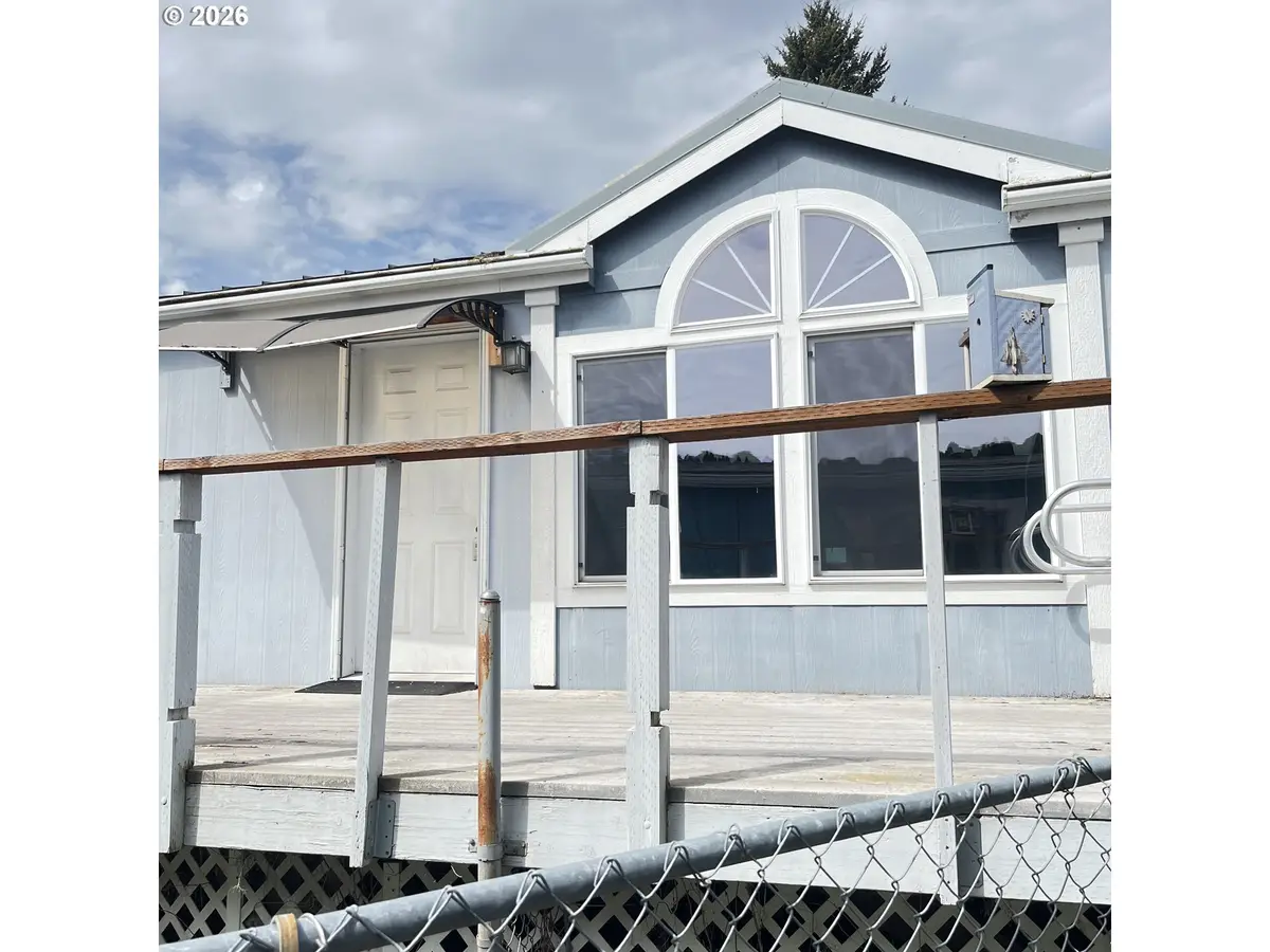 34900 Wendlant Way #F, Scappoose, OR 97056 - #1