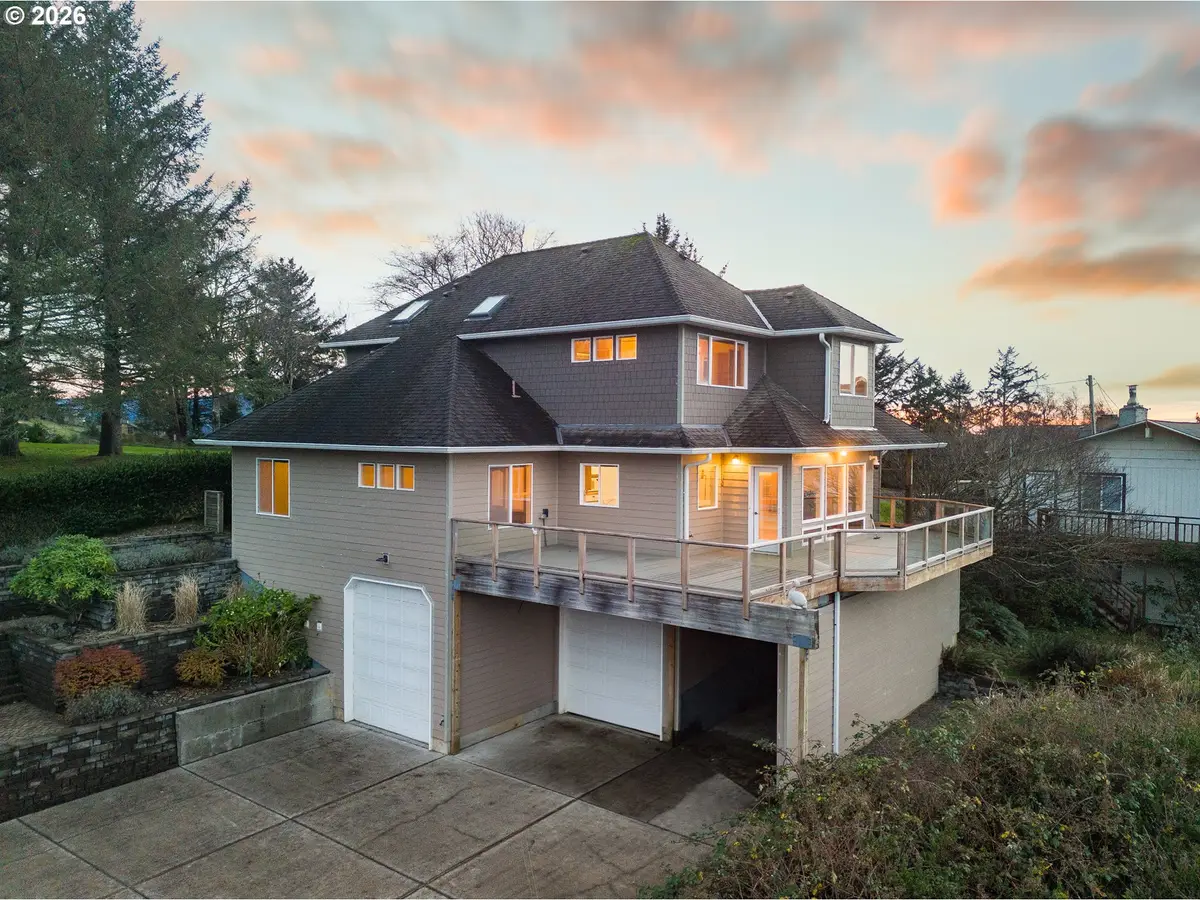 7270 Saghalie Ln, Pacific City, OR 97135 - Image #1