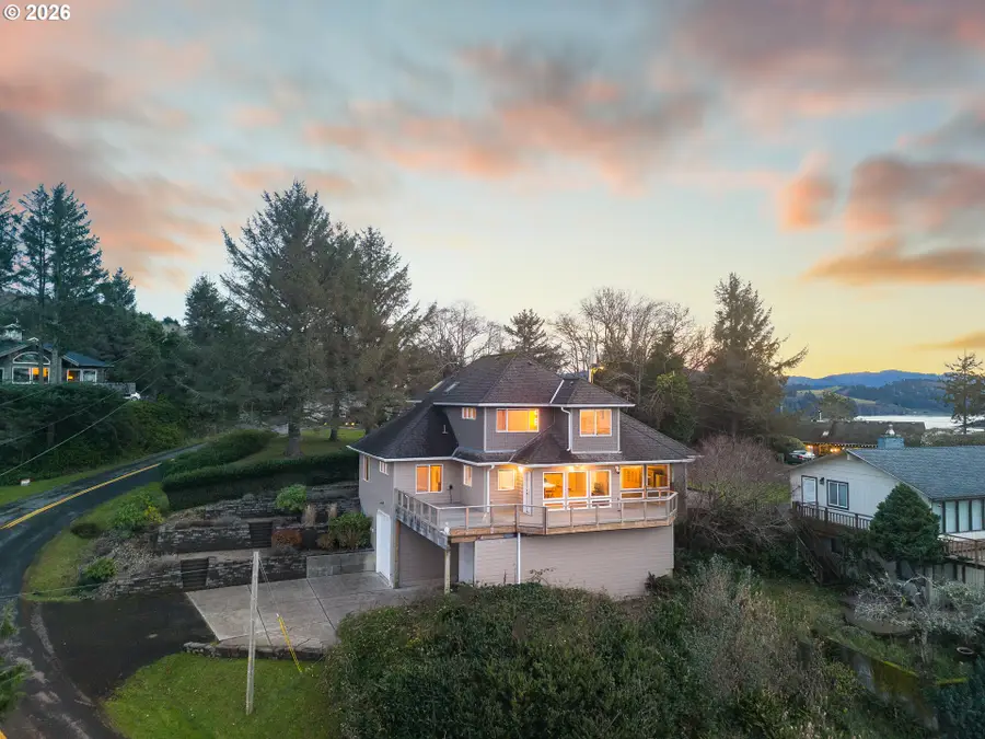 7270 Saghalie Ln, Pacific City, OR 97135 - Image #2