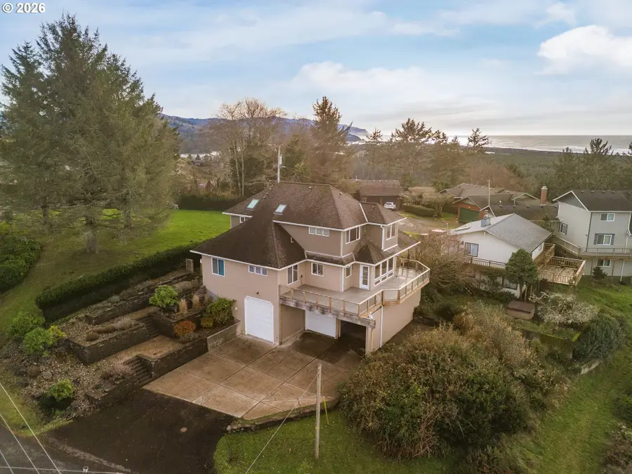 7270 Saghalie Ln, Pacific City, OR 97135 - Image #3