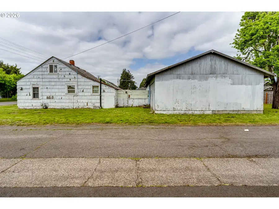 123 10th St, Springfield, OR 97477 - #3