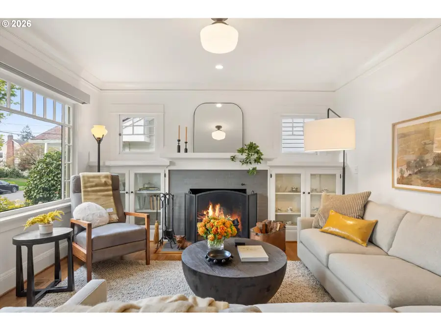 3431 NE Alameda St, Portland, OR 97212 - #3