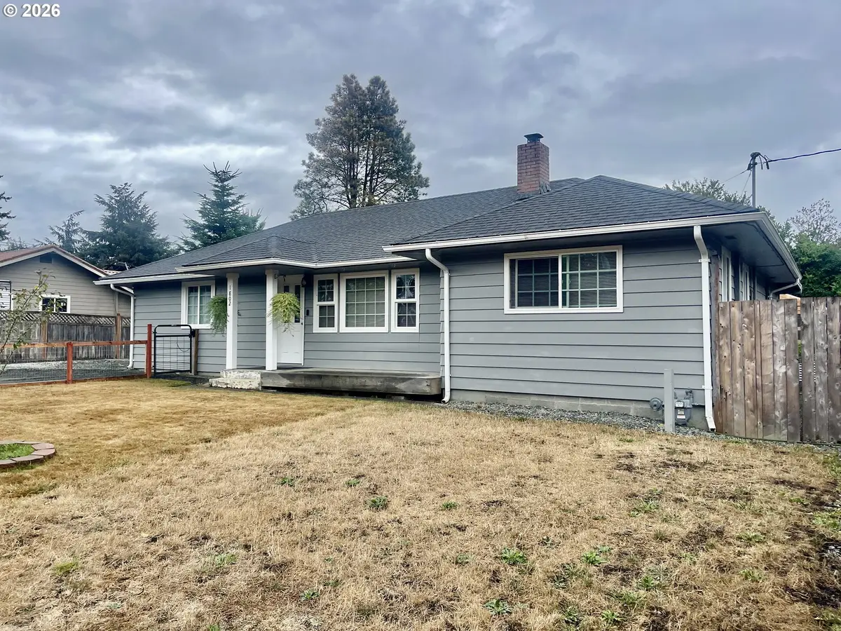 1802 Spruce St, Myrtle Point, OR 97458 - #1