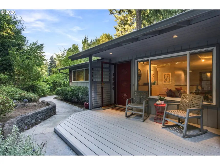 1324 SW Taylors Ferry Ct, Portland, OR 97219 - #2