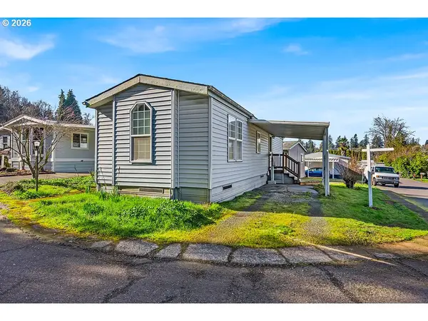 18830 Highway 99e #33, OregonCity, OR 97045