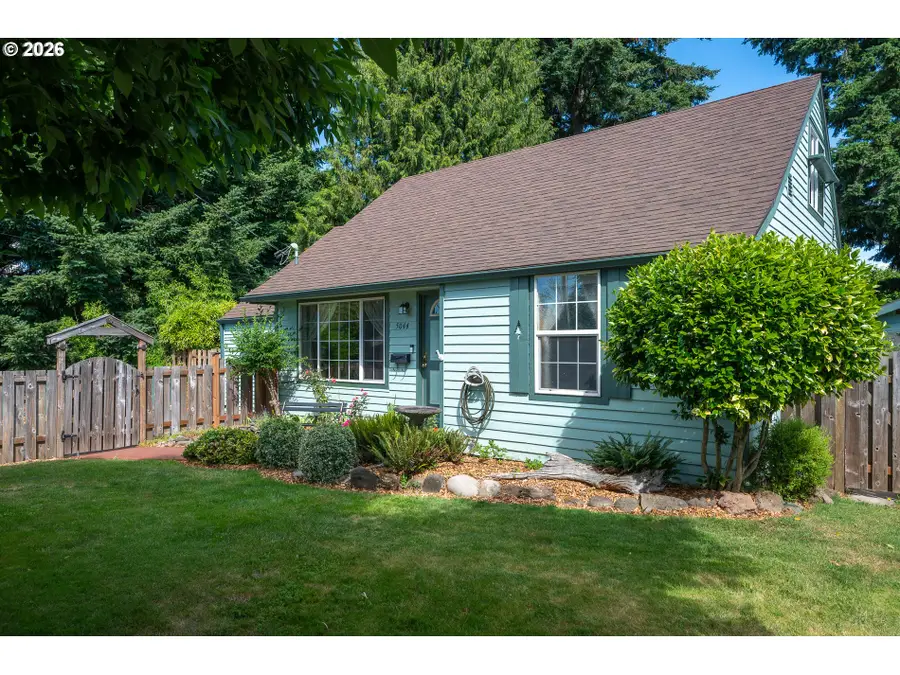 5044 NE Cully Blvd, Portland, OR 97218 - #3