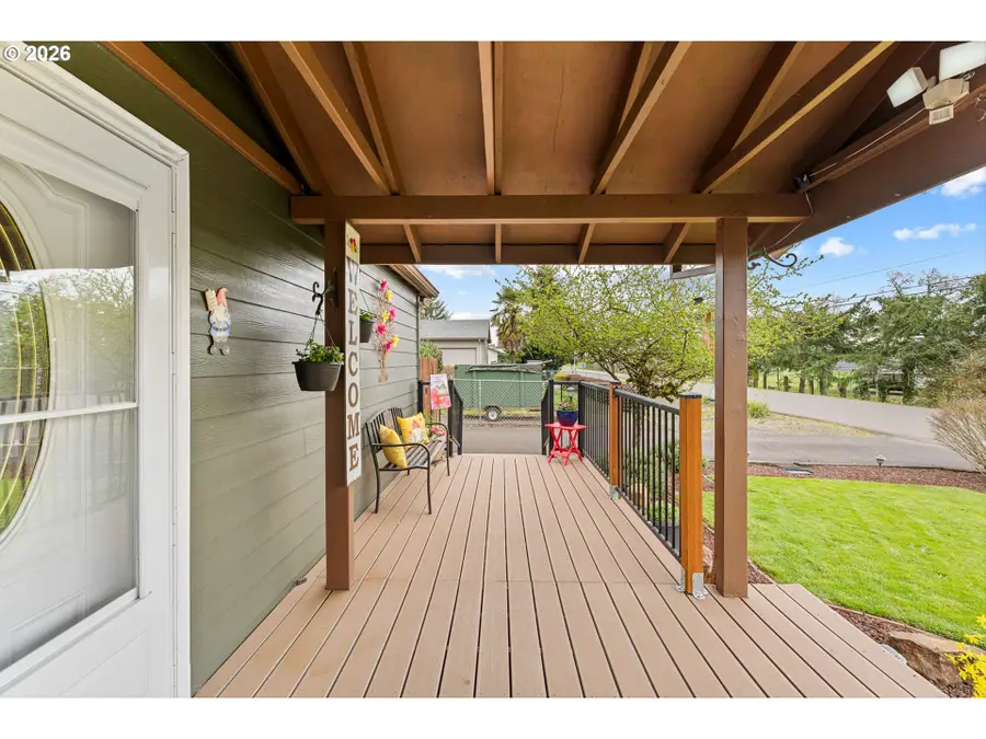 31597 NW Pacific St, North Plains, OR 97133 - #3