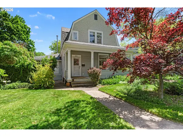 1703 1st St, LaGrande, OR 97850