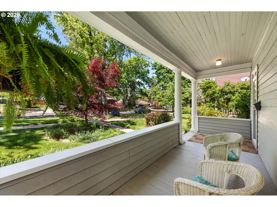 1703 1st St, La Grande, OR 97850 - #3