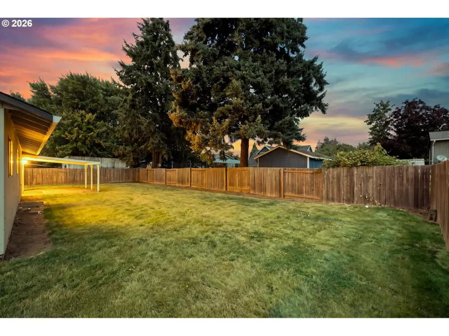 1091 NE Sunrise Ln, Hillsboro, OR 97124 - #3