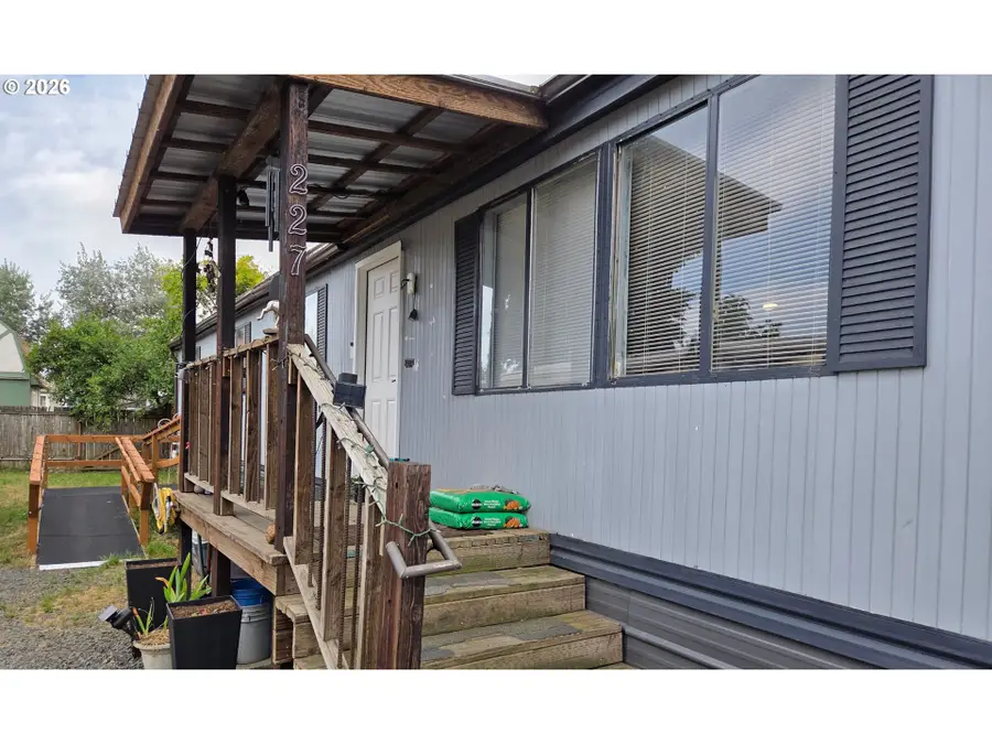 227 Waite St, Eugene, OR 97402 - #3