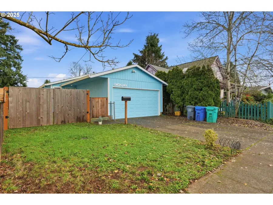 3608 SE 66th Ave, Portland, OR 97206 - Image #2