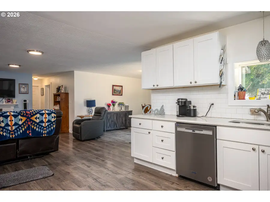 8300 SW Blake St, Tualatin, OR 97062 - #2