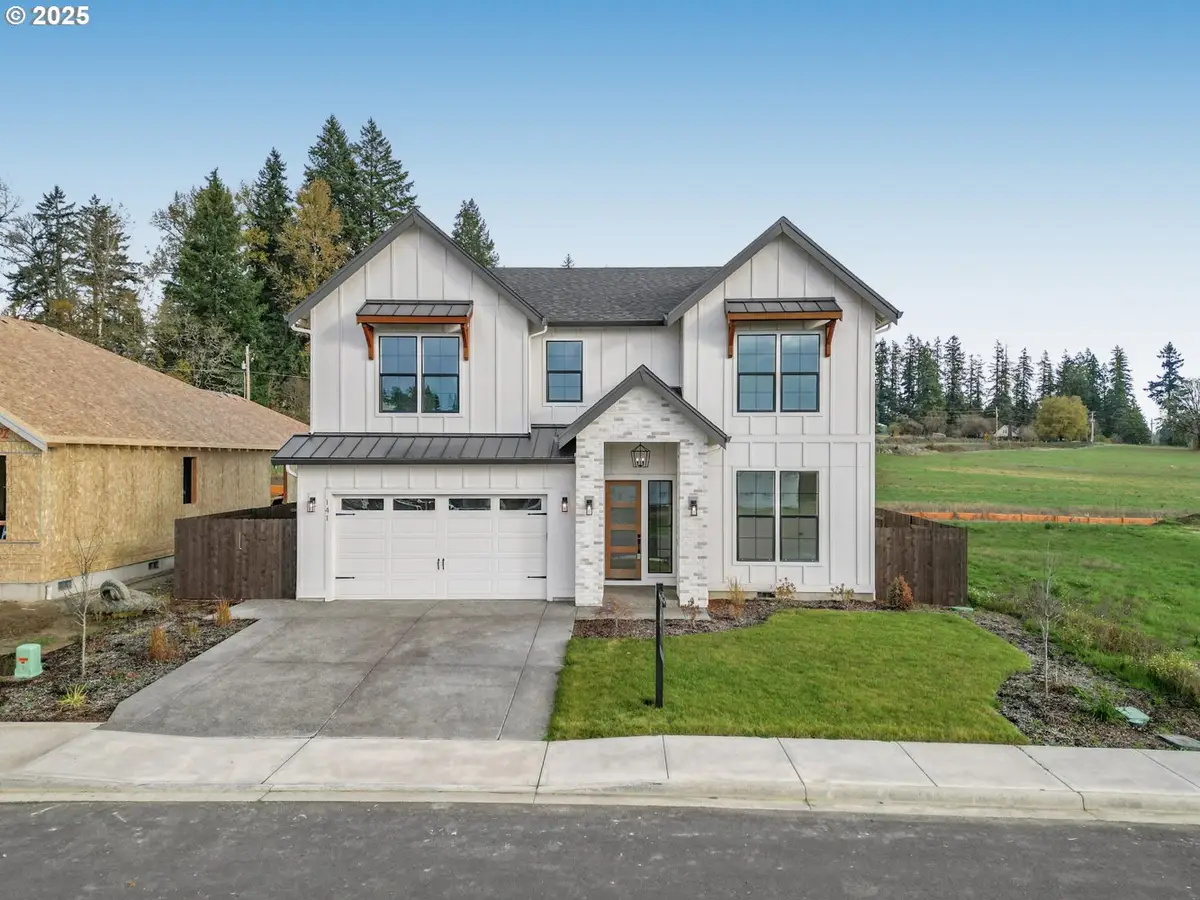 141 SE 24th Ave, La Center, WA 98629 - Image #1