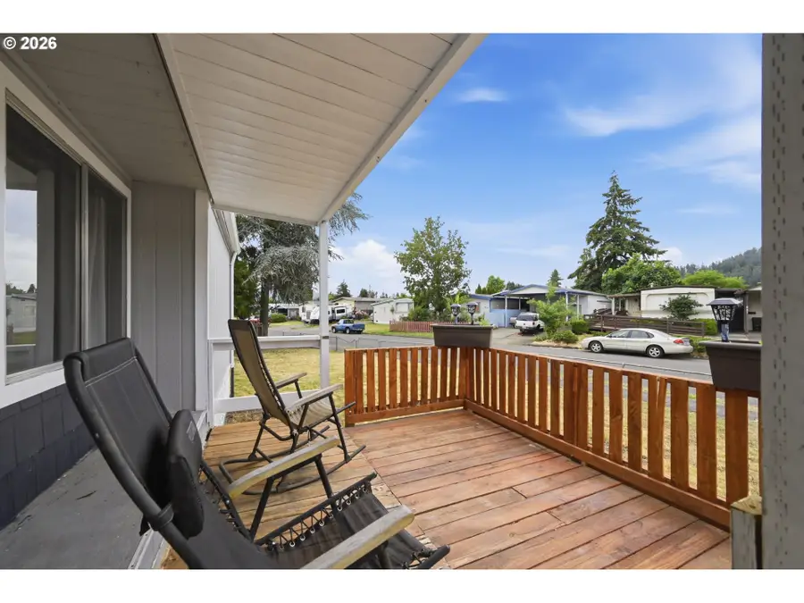 5268 Forsythia Dr, Springfield, OR 97478 - #2