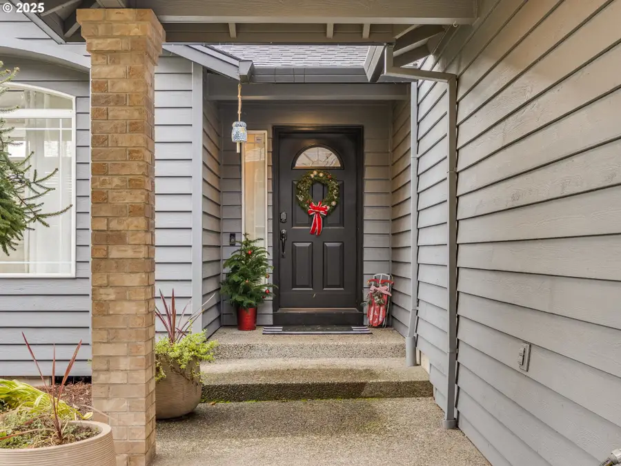 19585 Glenview Ct, Oregon City, OR 97045 - Image #3