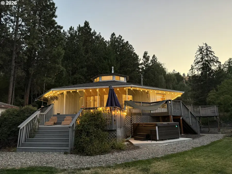 403 Allium St, La Grande, OR 97850 - #2