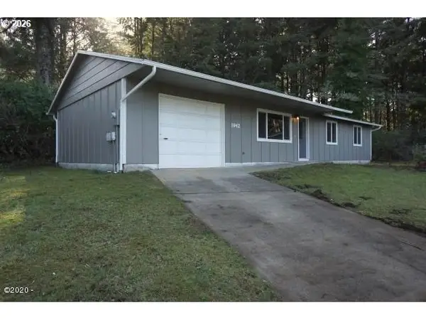 1942 SW Galley Ct, LincolnCity, OR 97367
