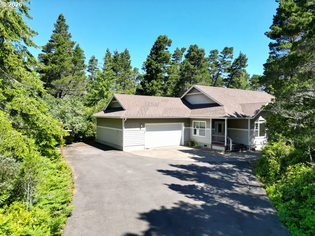87989 Kelsie Way, Florence, OR 97439 - #1