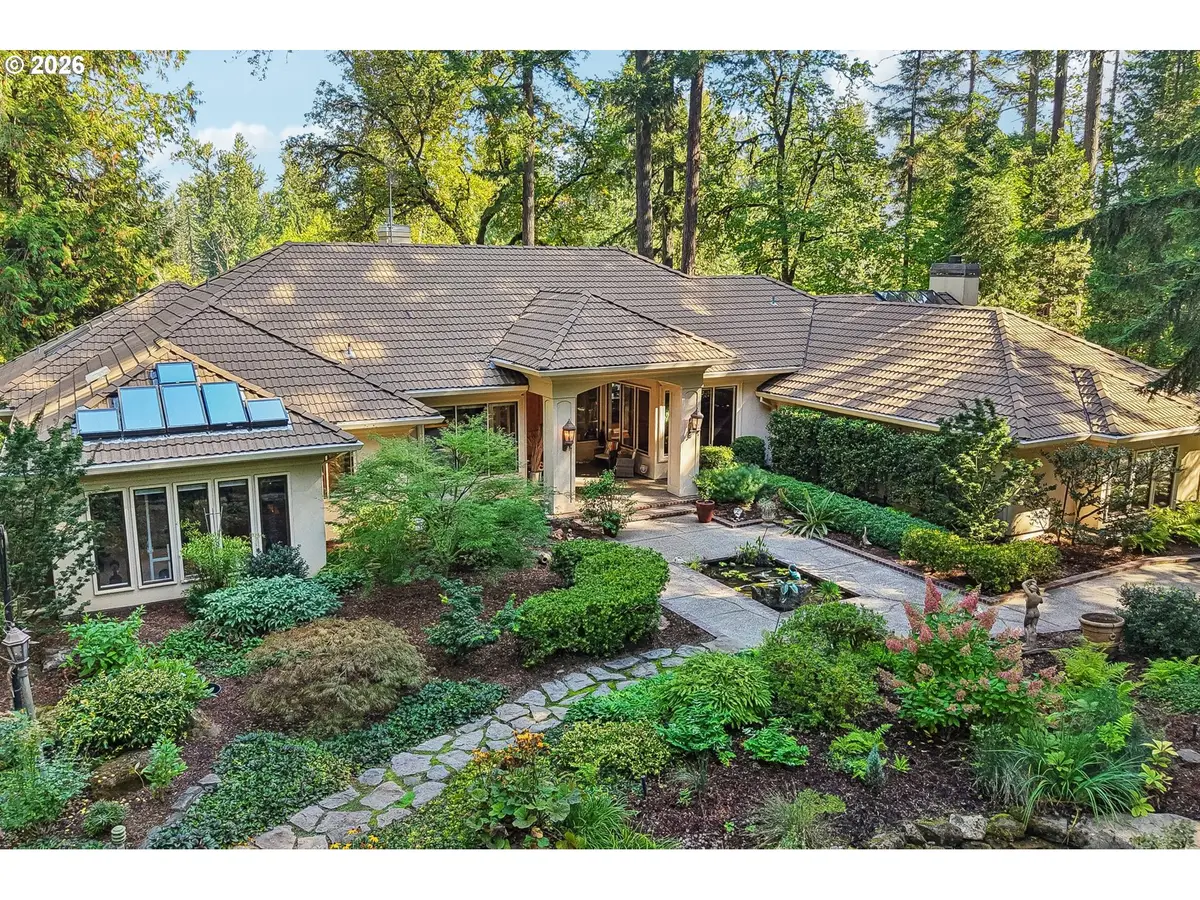 15555 S Clackamas River Dr, Northwest Clackamas, OR 97045 - #1