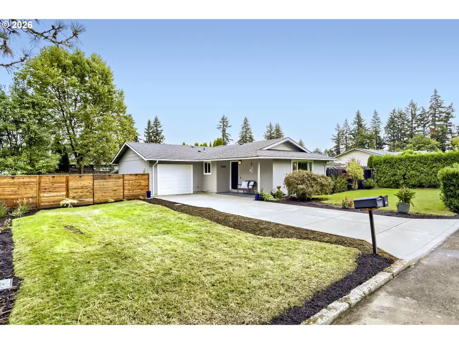 1140 NE 9th Pl, Canby, OR 97013 - #2