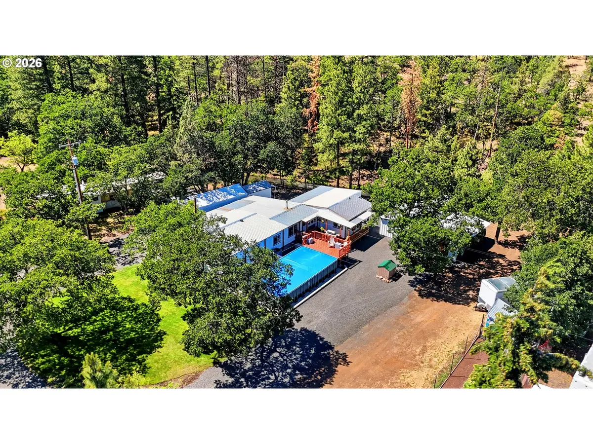 77687 Highway 216, Maupin, OR 97037 - #1