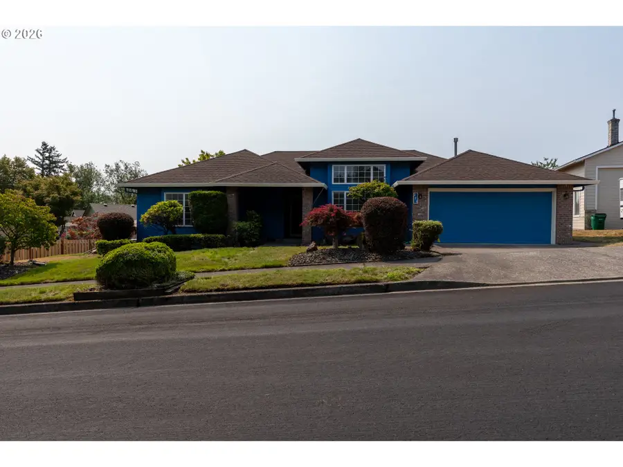 324 SW 28th Ct, Troutdale, OR 97060 - #3