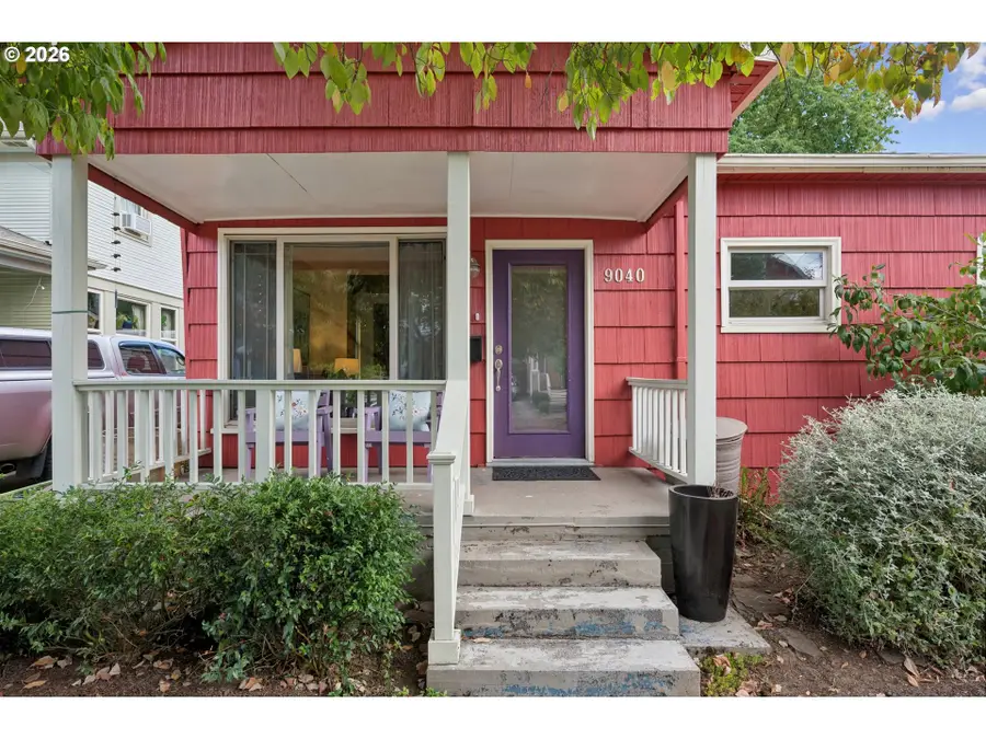 9040 N Oswego Ave, Portland, OR 97203 - #3