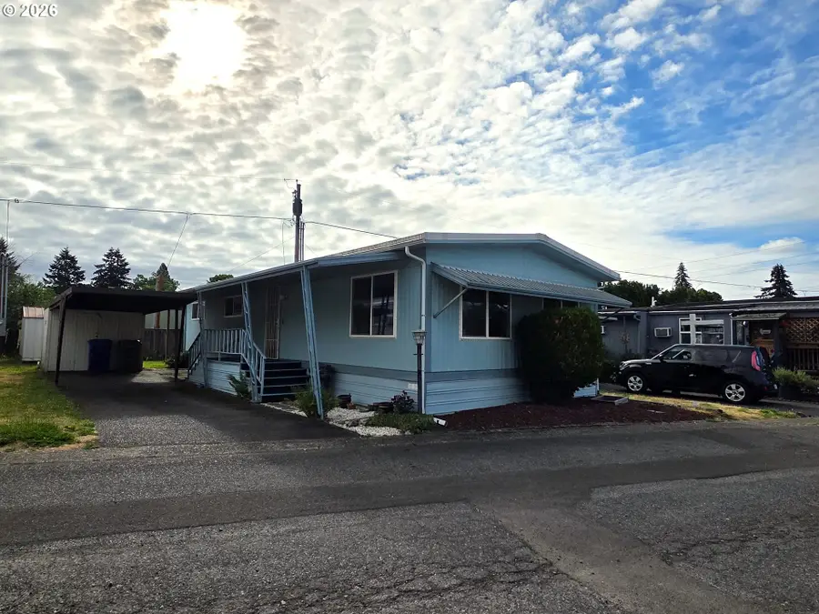 13045 SE Stark St #112, Portland, OR 97233 - #3