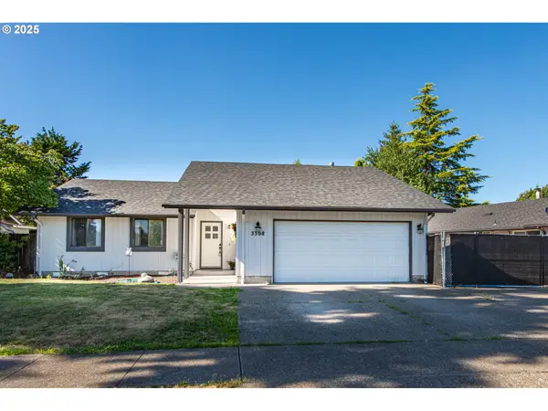 3308 Honeywood St, Eugene, OR 97408