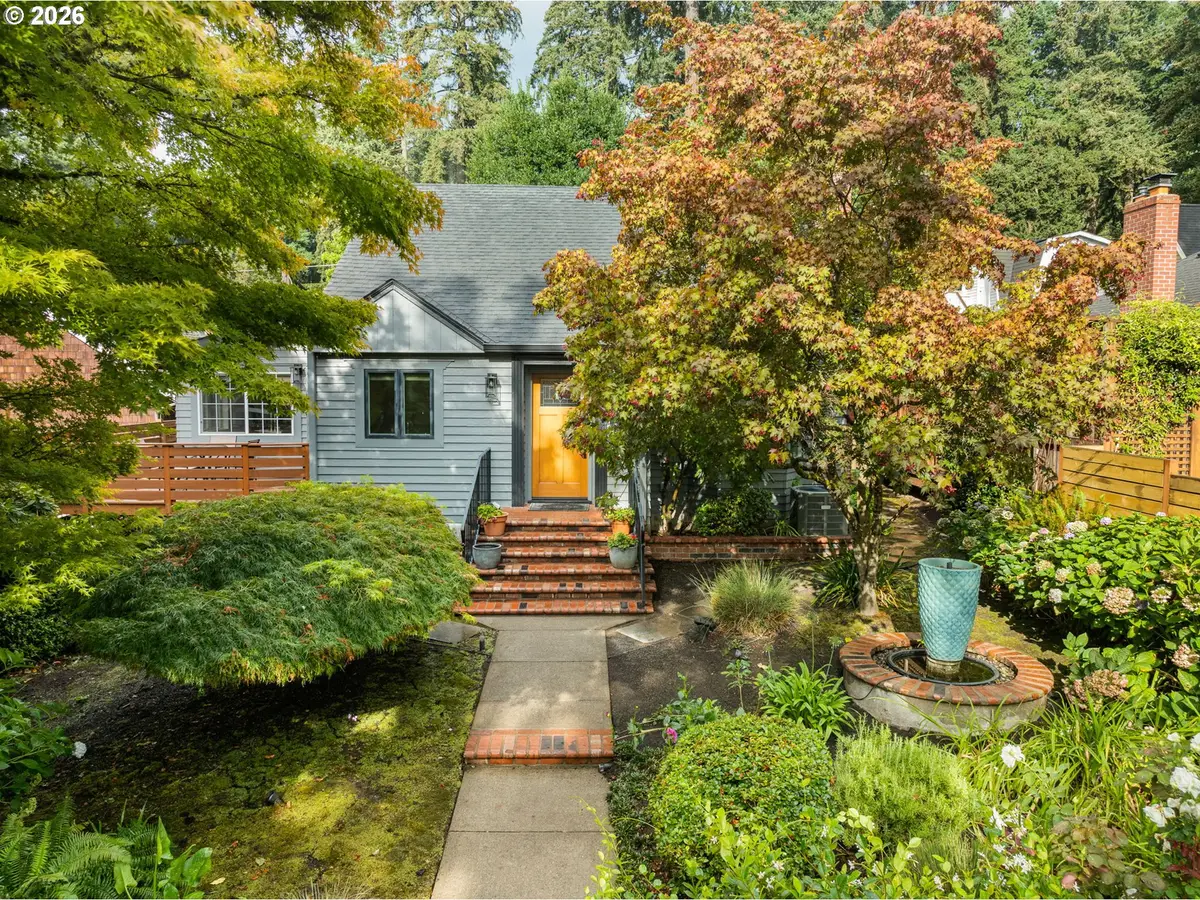 430 9th St, Lake Oswego, OR 97034 - #1