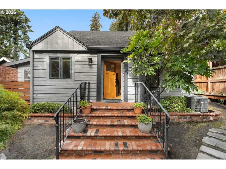 430 9th St, Lake Oswego, OR 97034 - #2