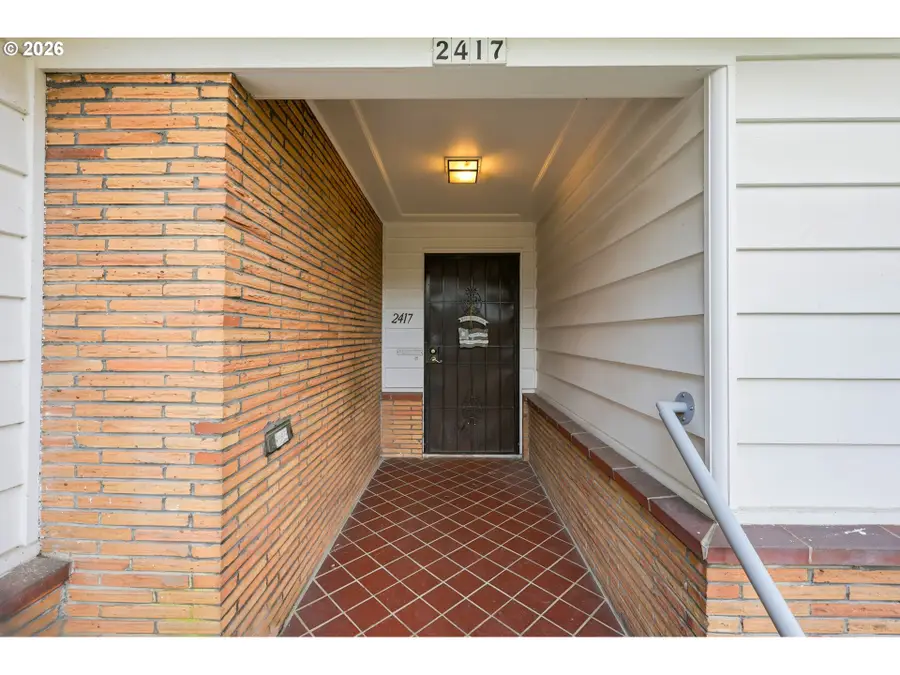 2417 SE Ladd Ave, Portland, OR 97214 - #3