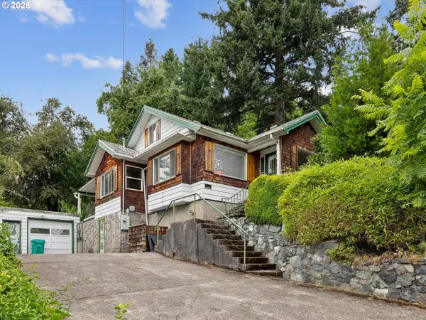 2219 SE 70th Ave, Portland, OR 97215