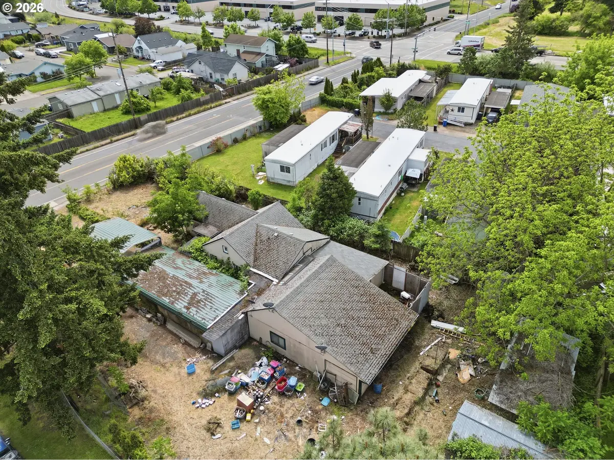 352 N Bertelsen Rd, Eugene, OR 97402 - #1