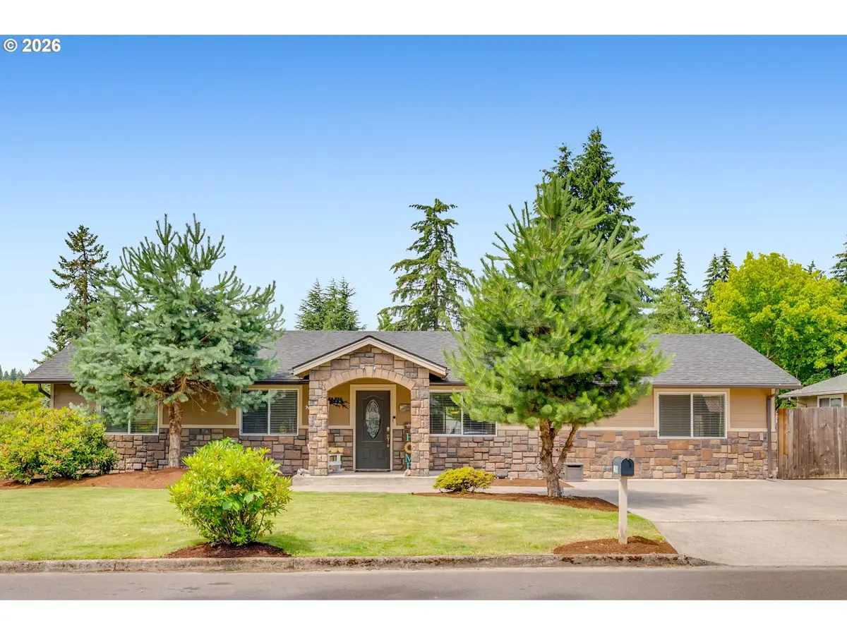 15969 SE Lark Ave, Milwaukie, OR 97267 - #1