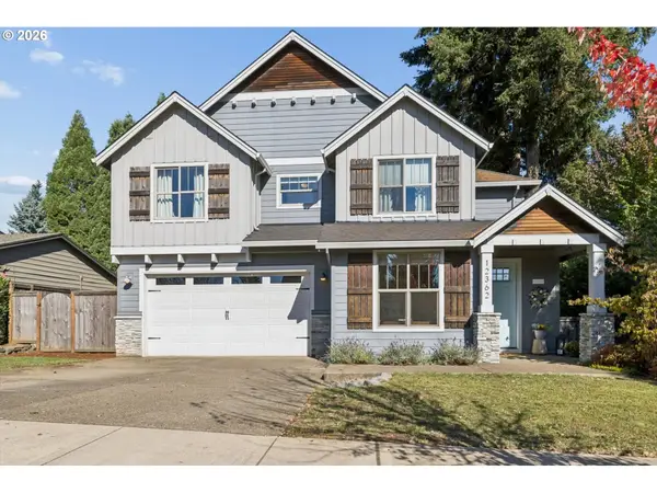 12362 Hampton Dr, OregonCity, OR 97045