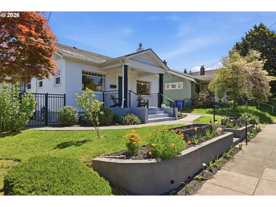 6720 NE Rodney Ave, Portland, OR 97211 - #3