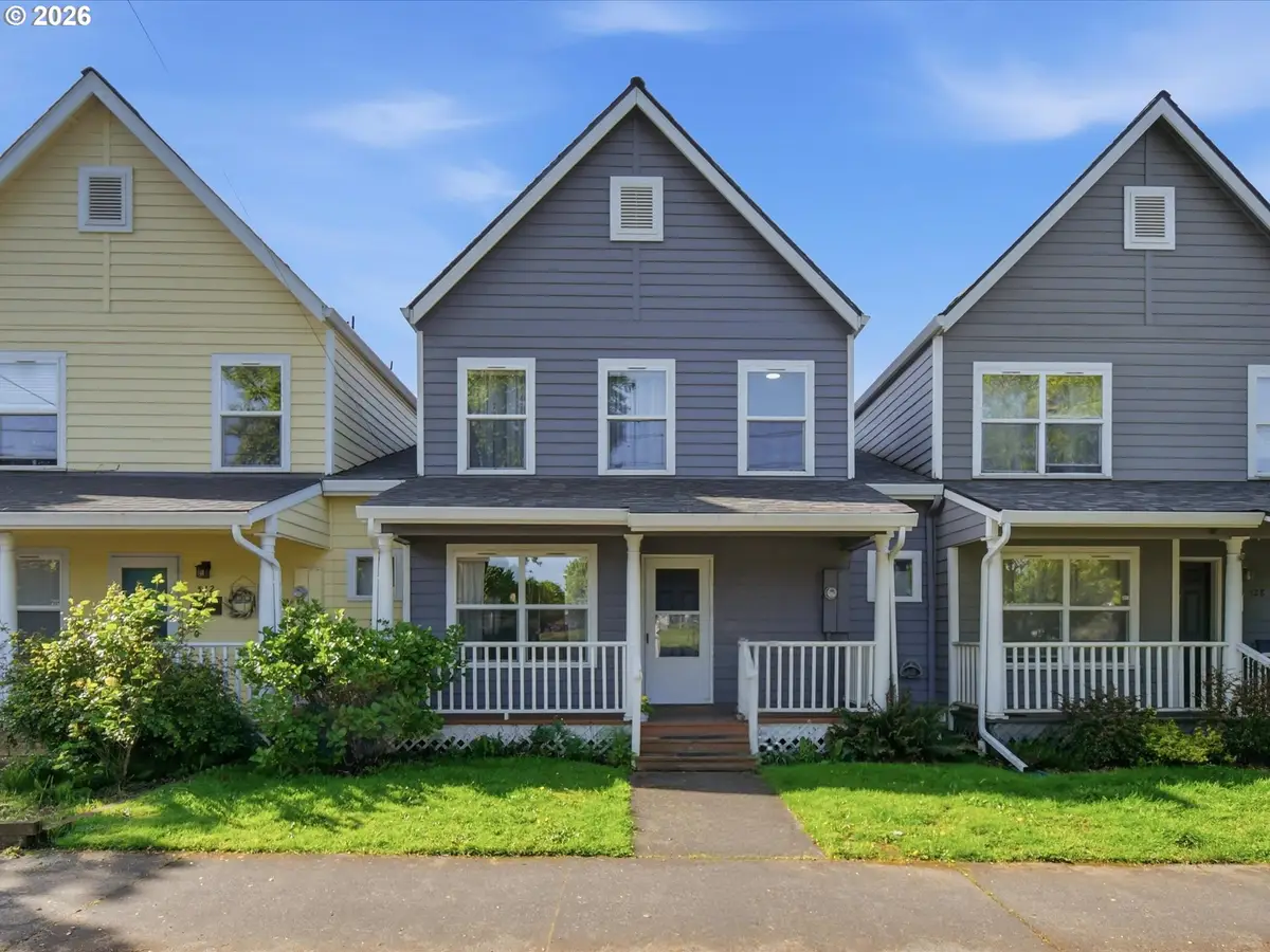 536 NE Going St, Portland, OR 97211 - #1