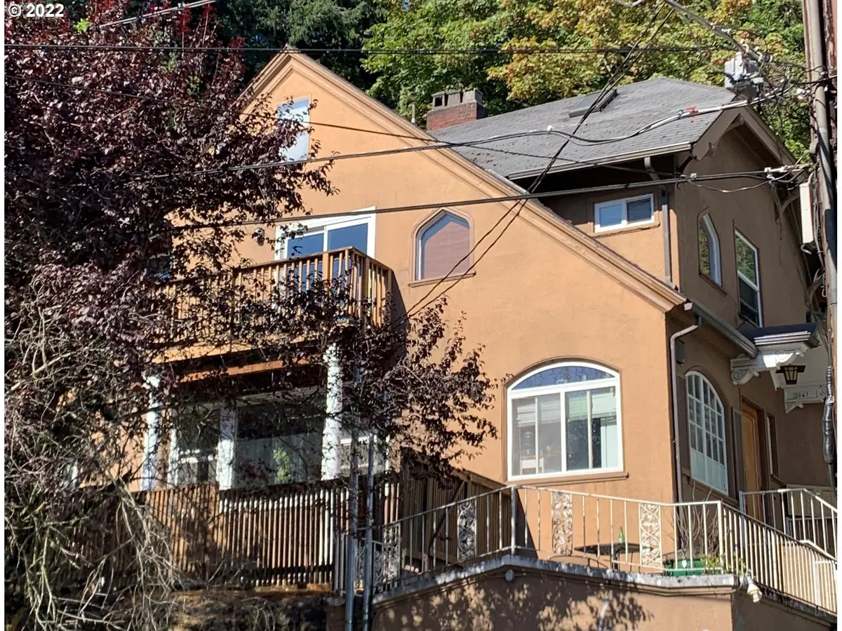 2047 SW 10th Ave, Portland, OR 97201 - #1