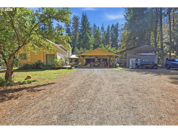 88687 Evers Rd, Elmira, OR 97437