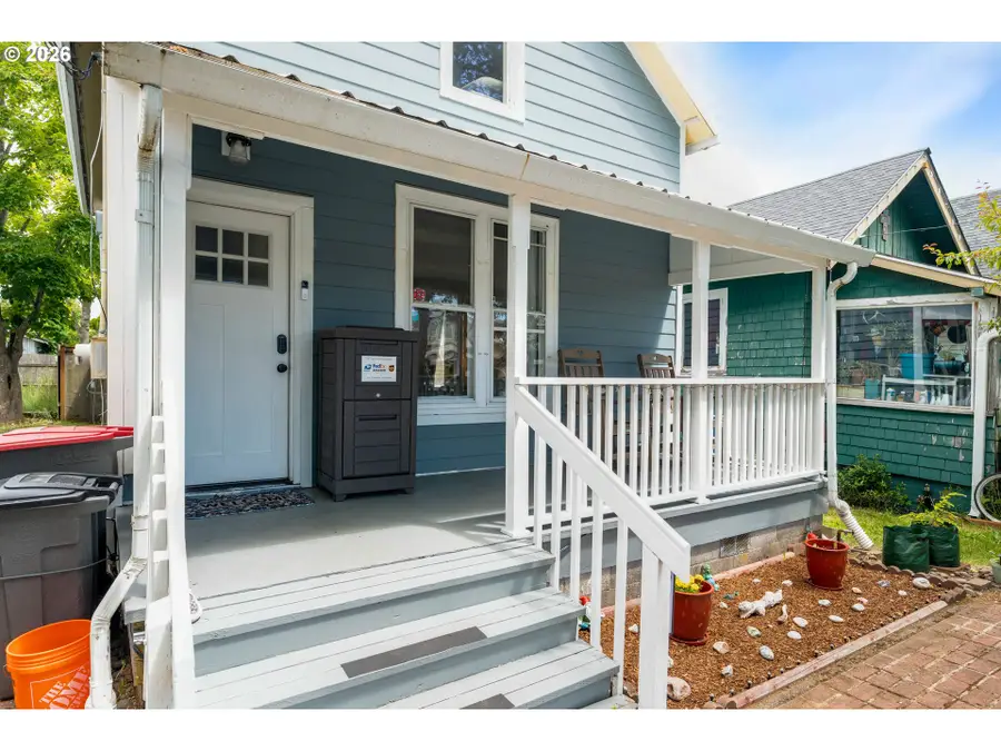804 2nd Ave, Seaside, OR 97138 - #2