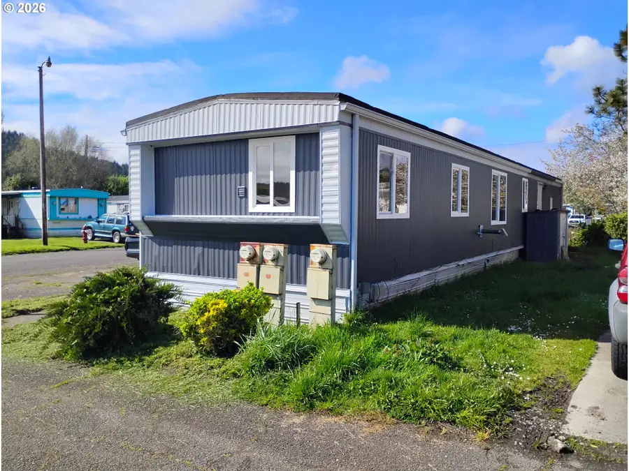 1000 N 8th St #47, Reedsport, OR 97467 - #2
